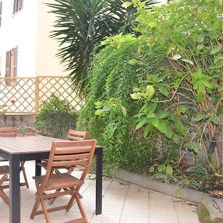 La Finestra Di Fronte Apartment ลาสเปเซีย ภายนอก รูปภาพ