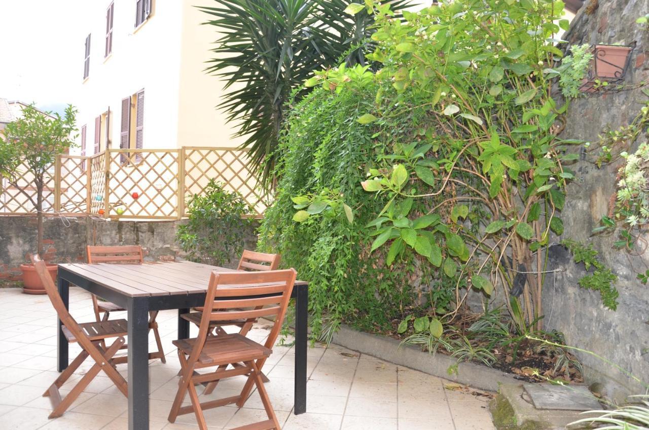 La Finestra Di Fronte Apartment ลาสเปเซีย ภายนอก รูปภาพ