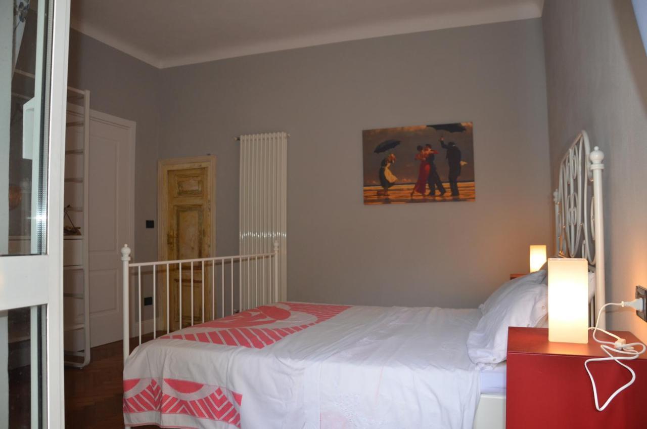 La Finestra Di Fronte Apartment ลาสเปเซีย ภายนอก รูปภาพ