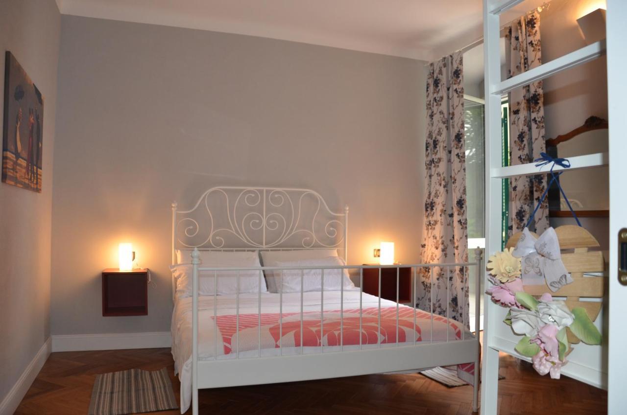 La Finestra Di Fronte Apartment ลาสเปเซีย ภายนอก รูปภาพ